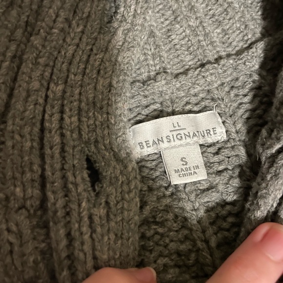 L.L. Bean Gray and Blue Cardigan Sweater - Picture 2 of 6